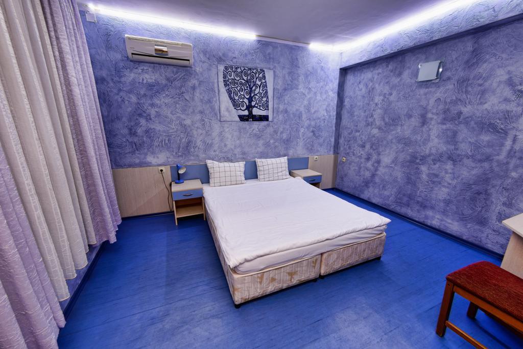 Hotel Afrodita Plovdiv Exteriör bild